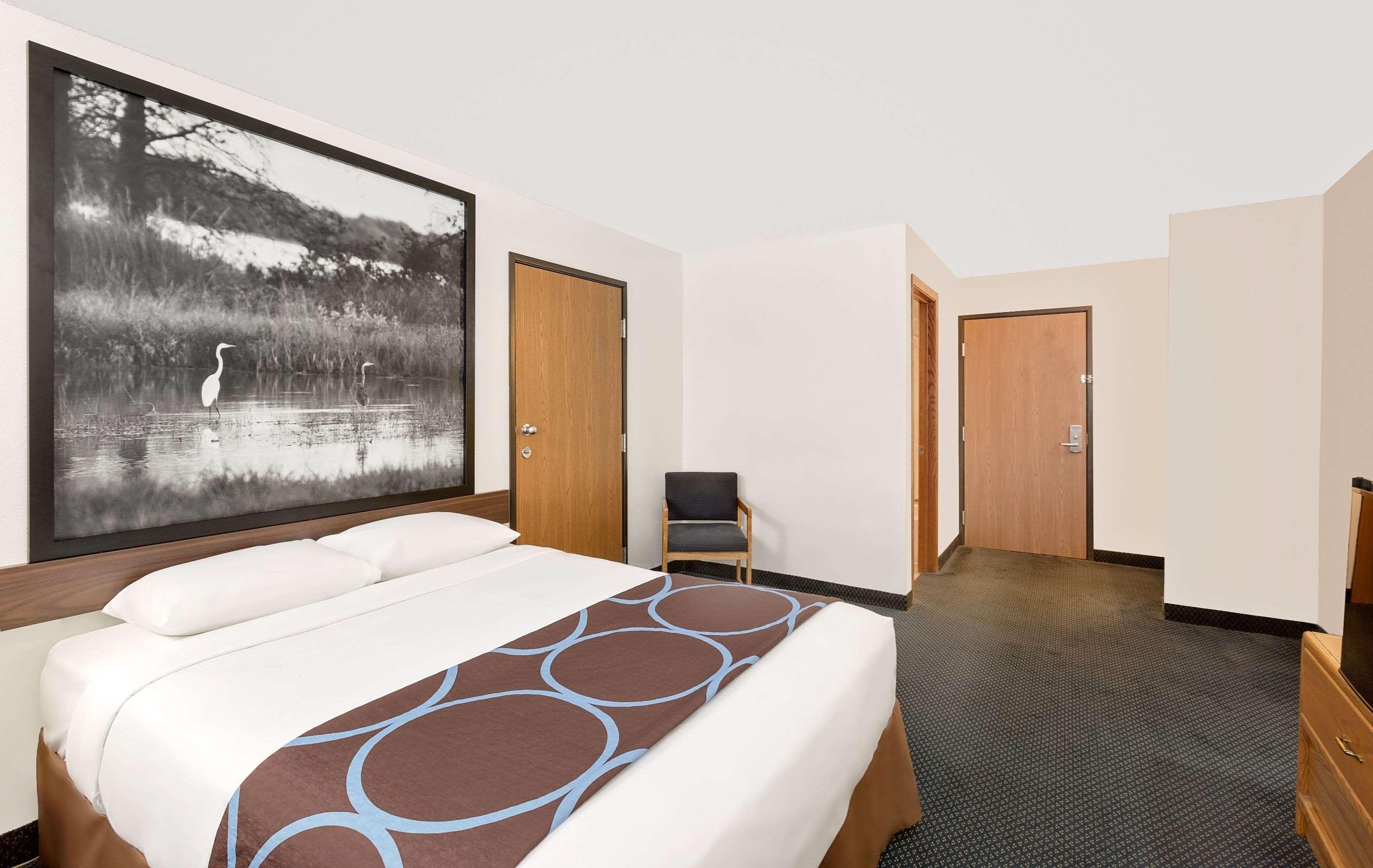 Super 8 By Wyndham St. James Esterno foto
