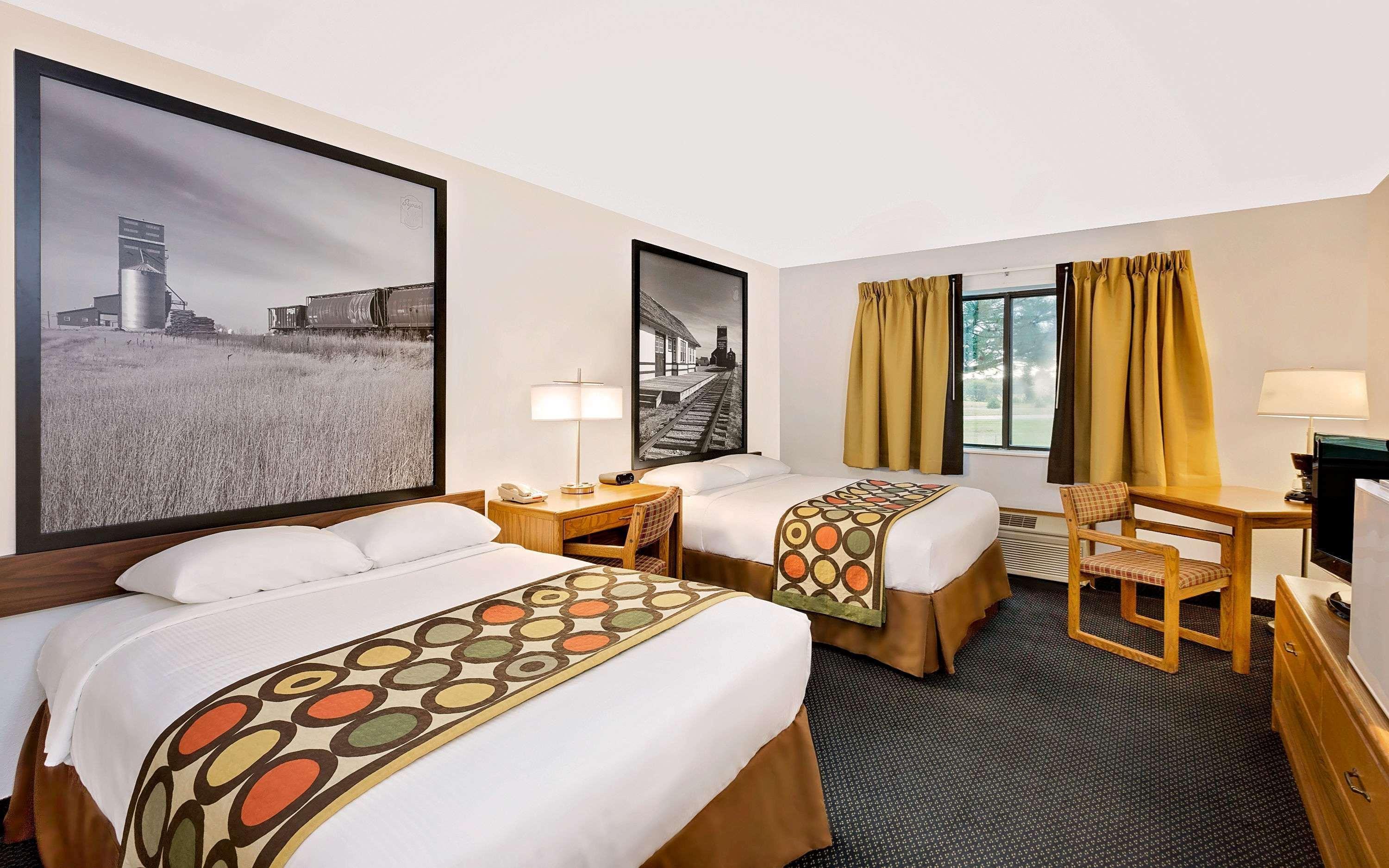 Super 8 By Wyndham St. James Esterno foto